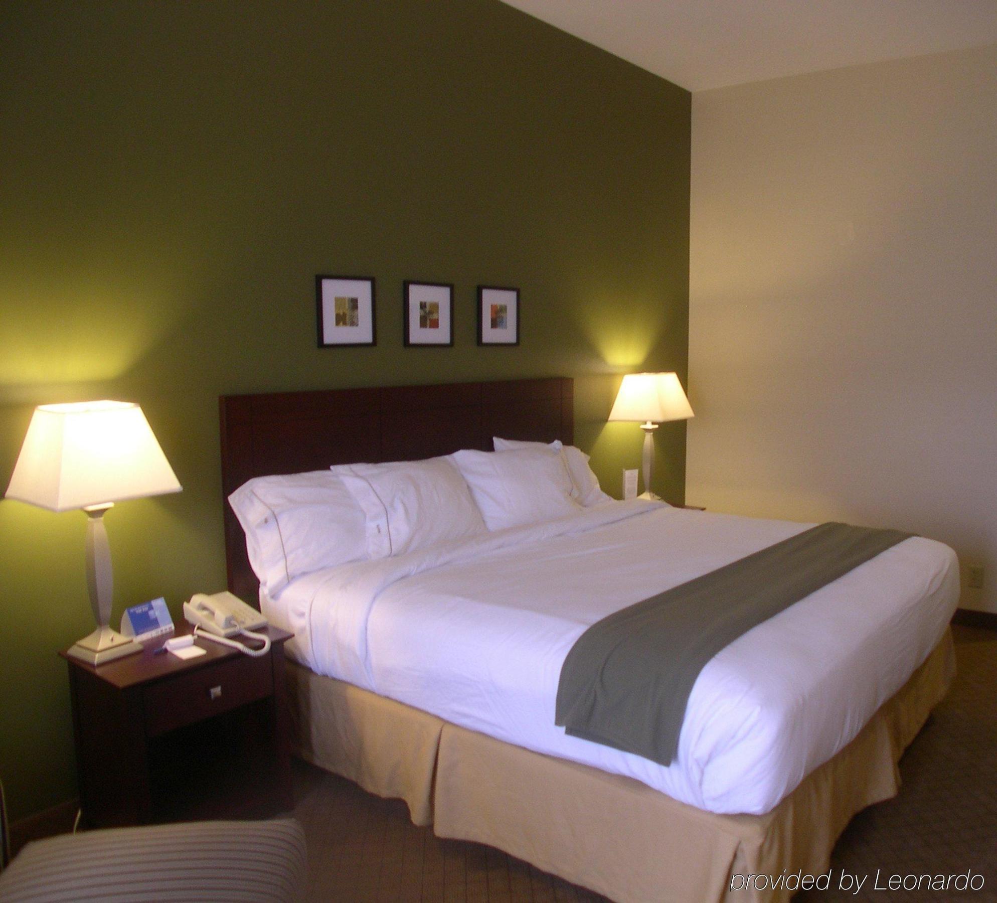 Holiday Inn Express Hotel & Suites Athens, An Ihg Hotel Habitación foto